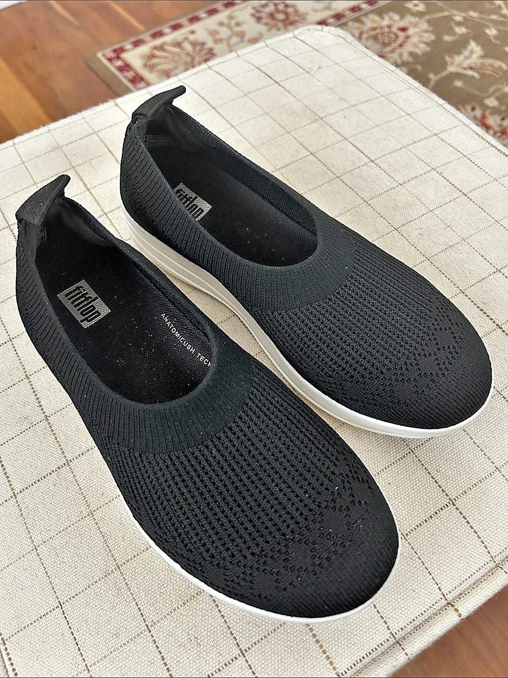 Fitflop Uberknit Slip-On Ballet Flat /Black with White Soles